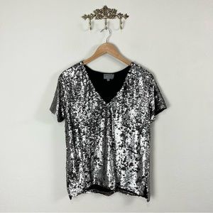 Anthropologie Vanessa Virginia Silver Metallic Sequin T-Shirt Size Small